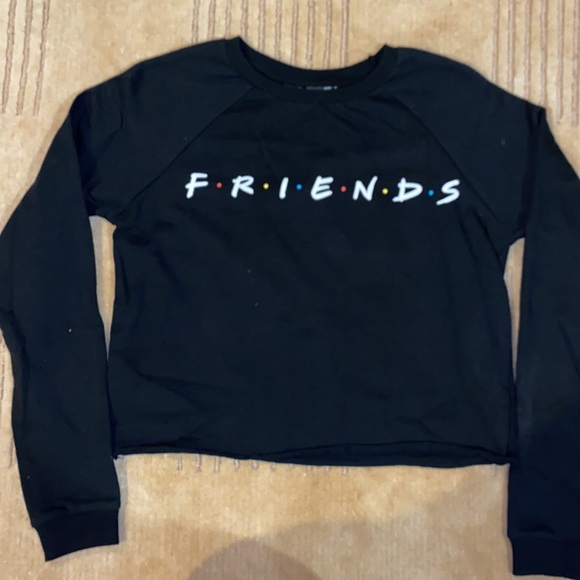 Friends Black Cropped Sweatshirt NEW!! Size 2 - Picture 2 of 4